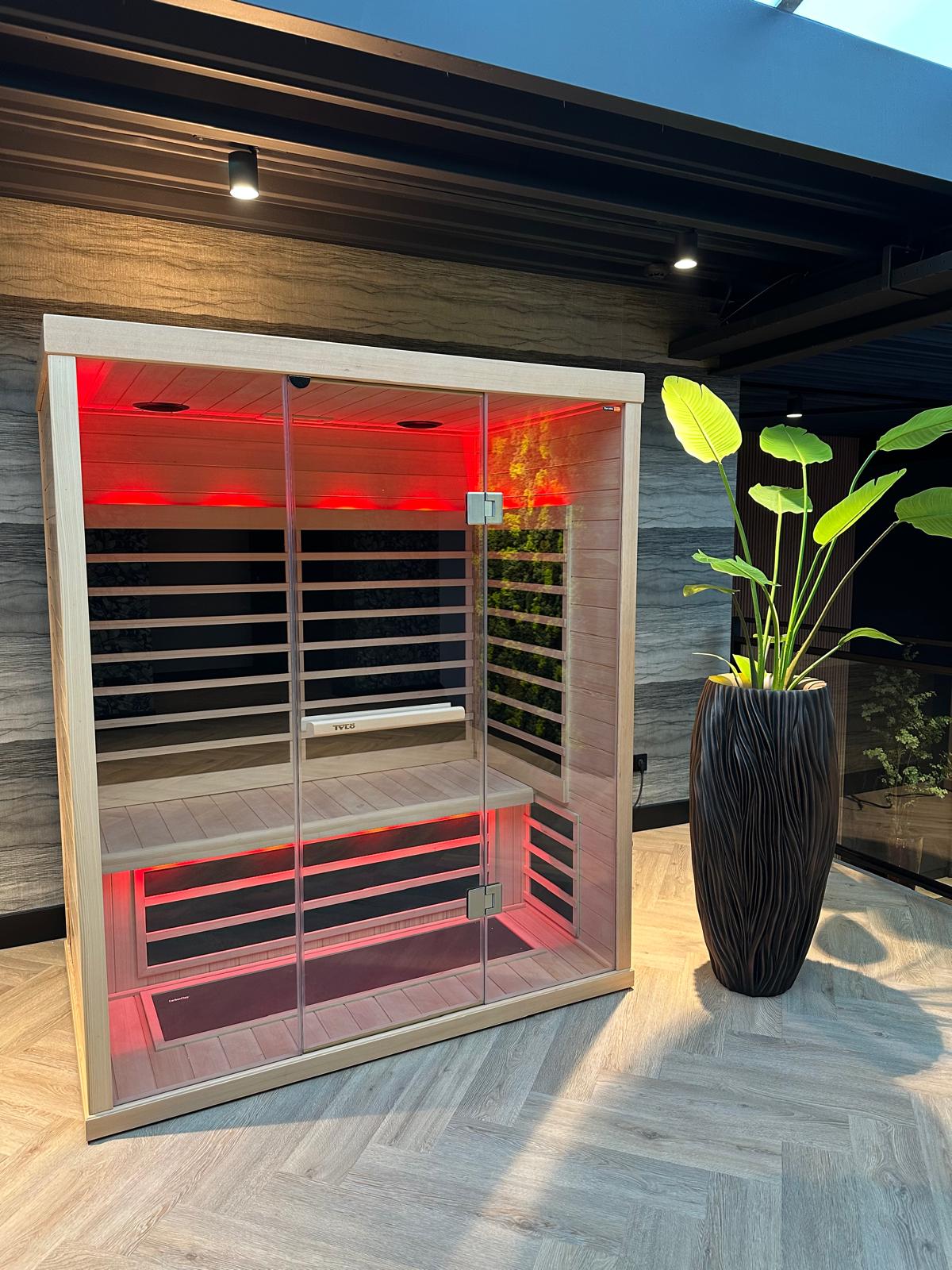 Tylo infrarood 1 Infrarood cabine altena zwembaden showroom 3 persoons T825H